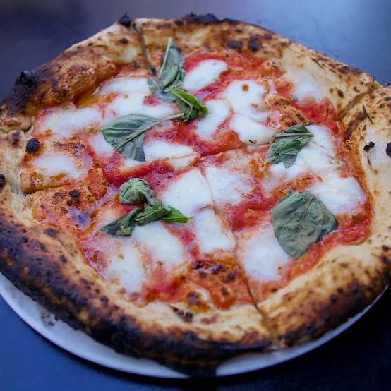 Pizza Margherita